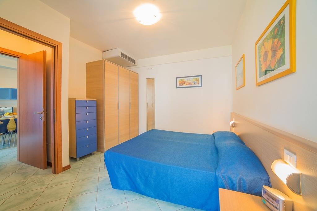 Aparthotel Gioia Каорле Номер фото